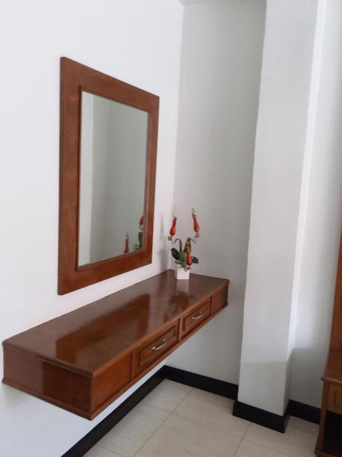 Phadee Apartment Karon エクステリア 写真